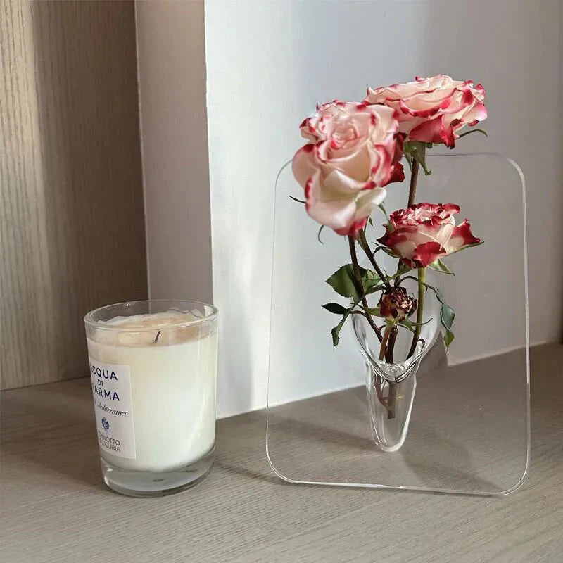 Transparente Acrylvase mit integriertem Bilderrahmen