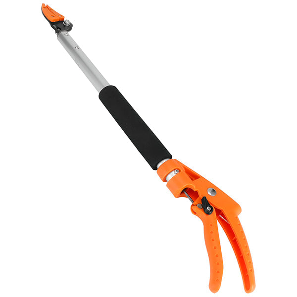 Präzise & kraftvolle Baumschere