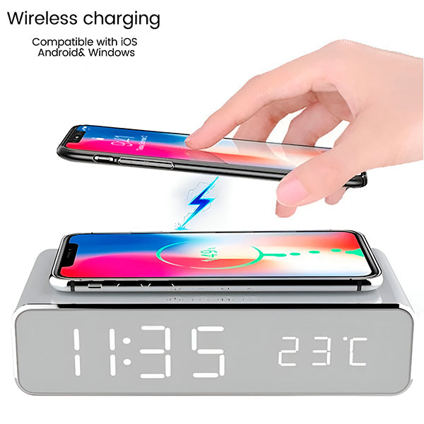 Praktisches 3-in-1 Ladegerät mit Display für Zeit & Temperatur
