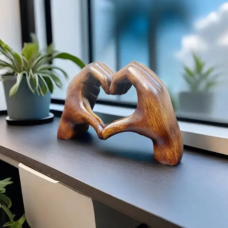 Liebevolle Herzskulptur
