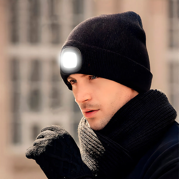 Bequeme Wintermütze mit integrierter LED-Leuchte
