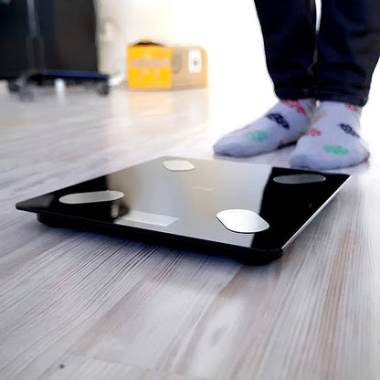 Digitale Smart-Waage mit Körperdaten-Tracking