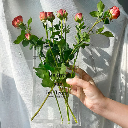 Kreative Buch-Vase