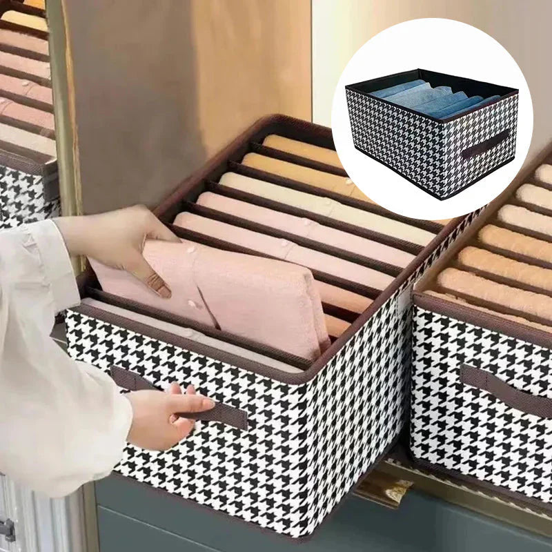 Platzsparender Kleiderschrank-Organizer für Jeans