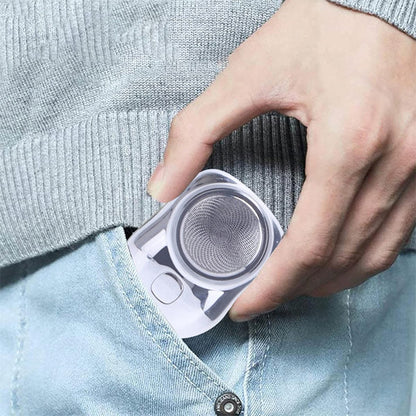 Handlicher Reise-Rasierer