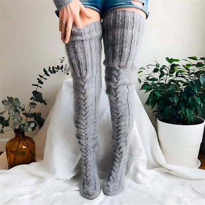 Komfortable Overknee-Socken für perfekten Sitz