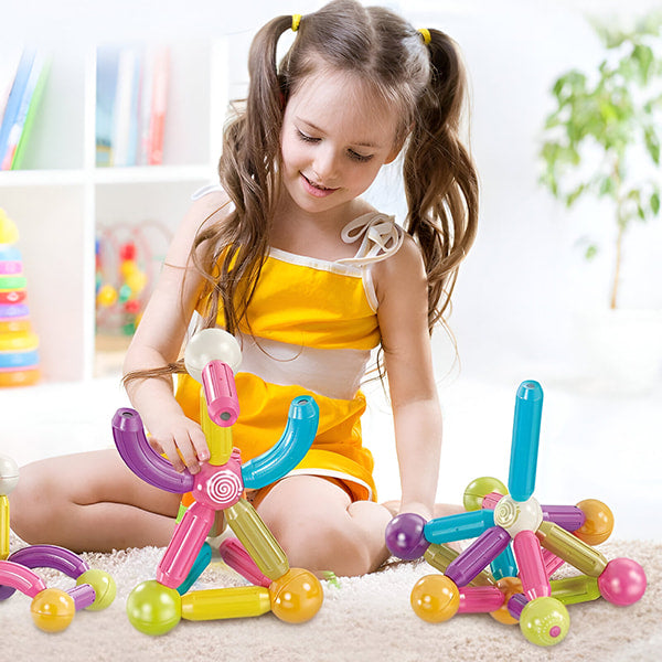 Lernspielzeug Magnet-Bausteine (42 Stk.)